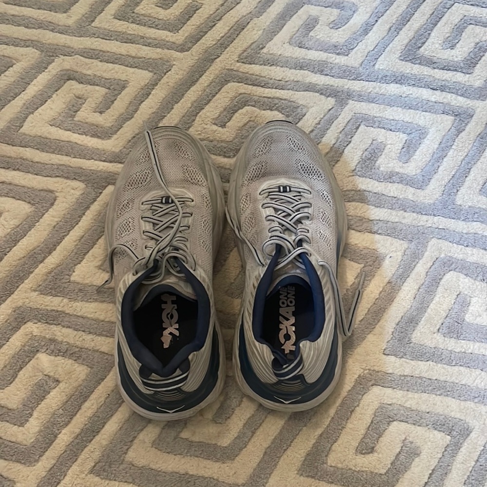 Hoka Bondi 6 Running Shoes